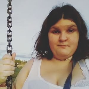 Meet your Posher, Kendra